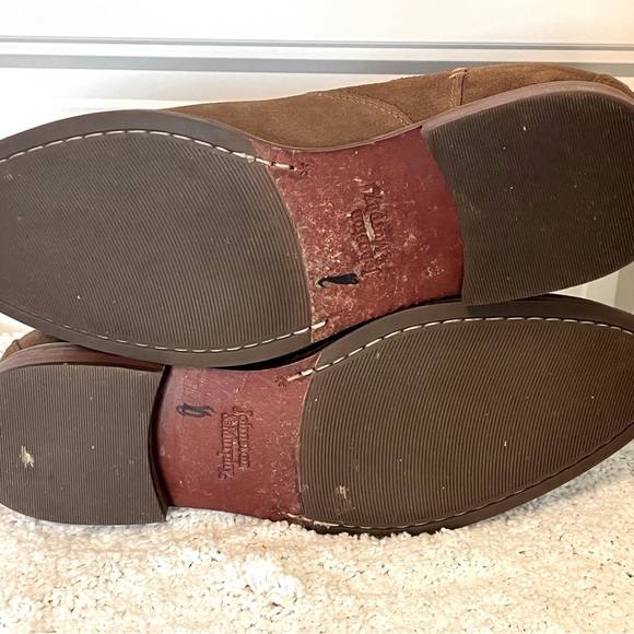 Johnston & Murphy Brown Chelsea Boots Sleek Suede Design - Picture 8 of 8